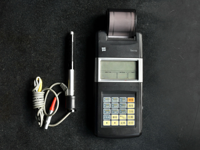 Shore Hardness Tester