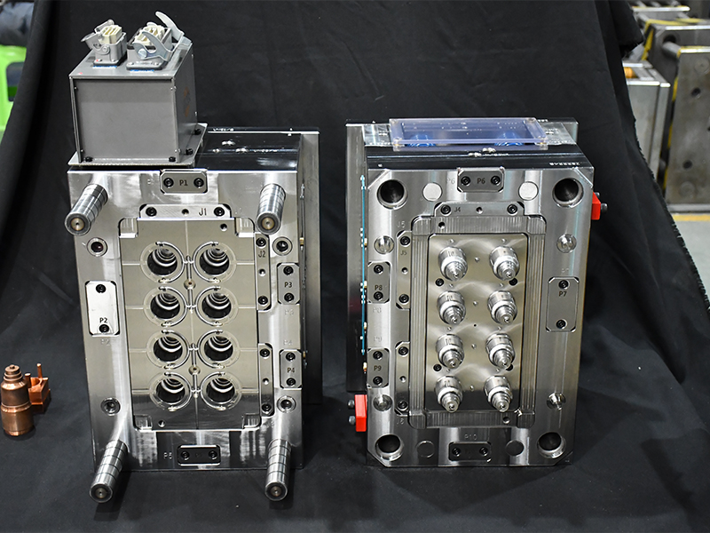 Multi-cavity mold