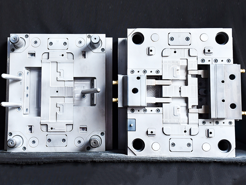 Injection mold manufacturing