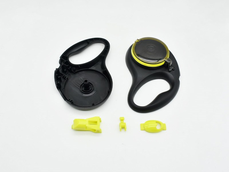 Retractable-Dog-Leash-2