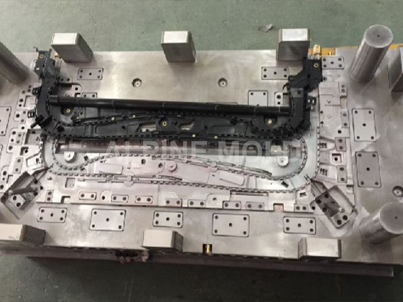 Automotive Injection Mold Company