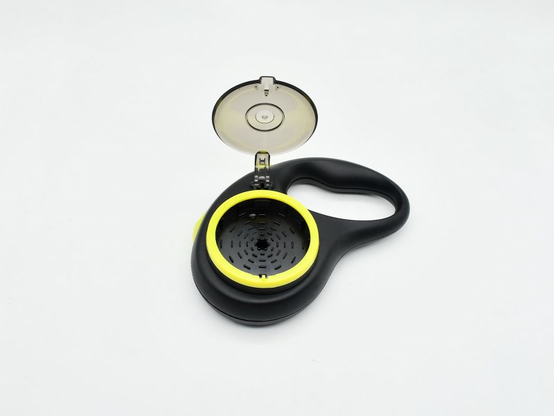 Retractable-Dog-Leash-1