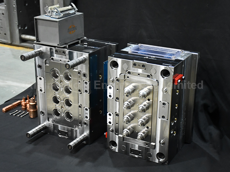 Multi-Cavity Molds