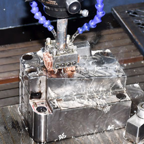 CNC Machinage et EDM