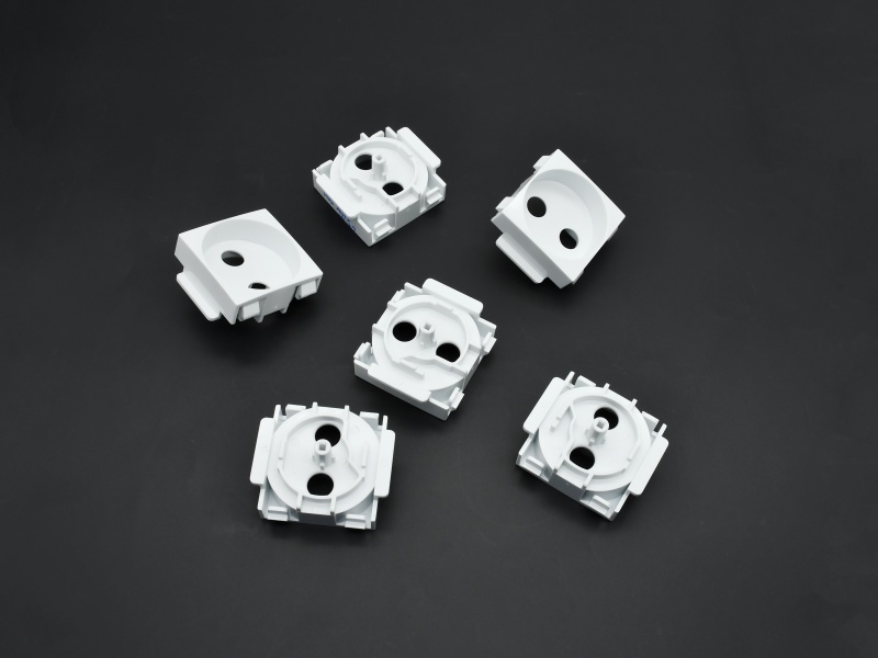 multi-cavity-injection-molded-parts