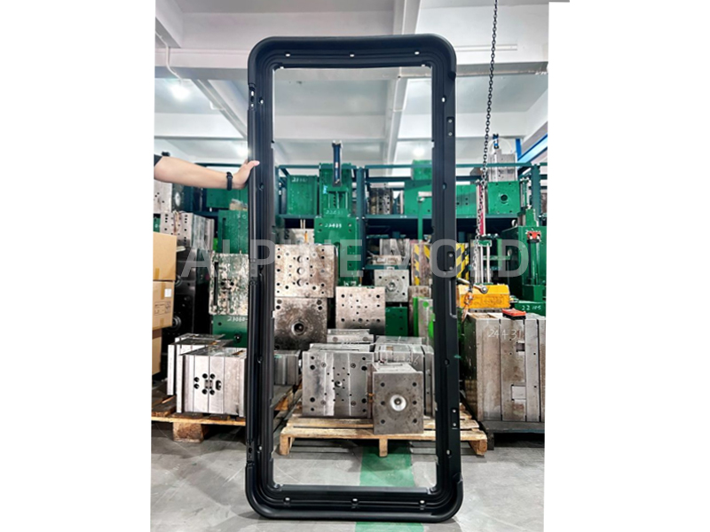 large part injection molding 