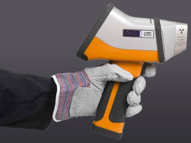 Oxford Instruments XRF Analyzer