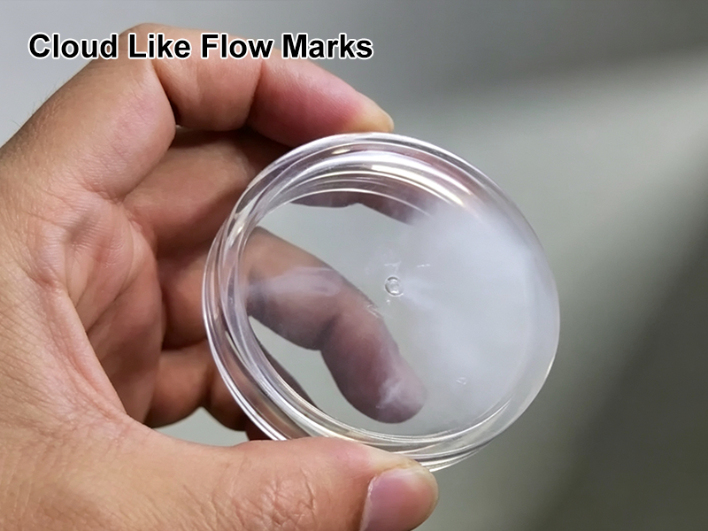 Cloud‑Like Flow Marks